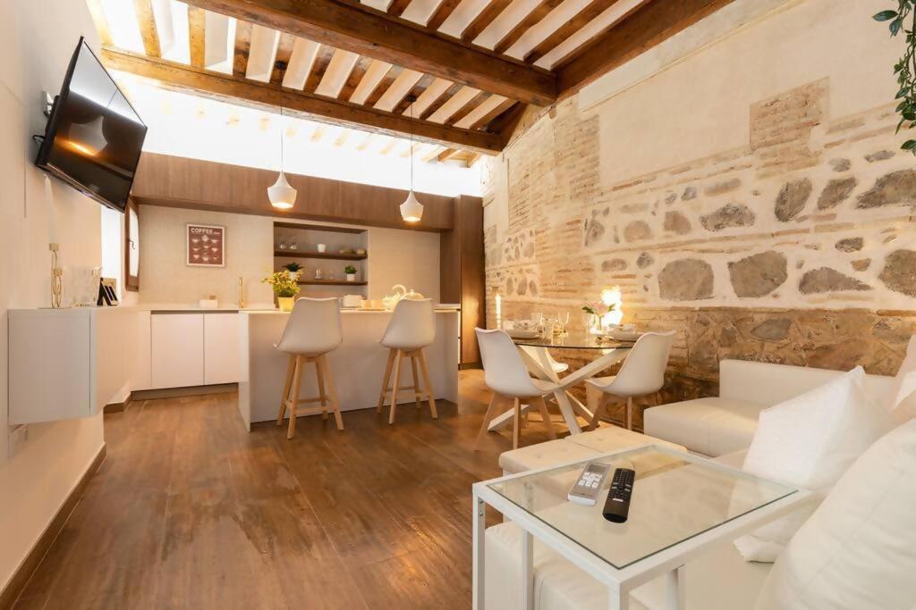 Apartamentos Boutique Hya Toledo Zewnętrze zdjęcie